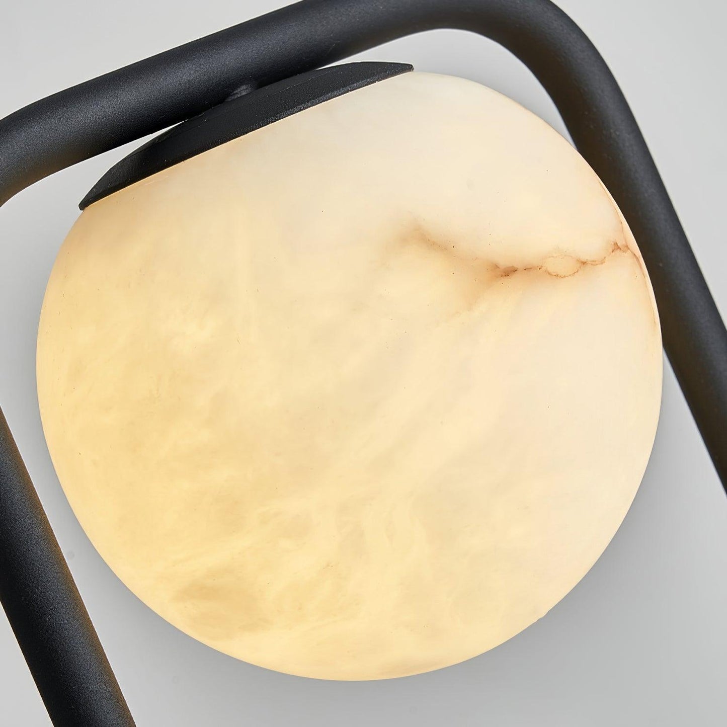 Table LampRebirth Table LampDia 20cm x H 38cm / ∅ 7.9″ x H 14.9″Black & White AlabasterLennar Visual