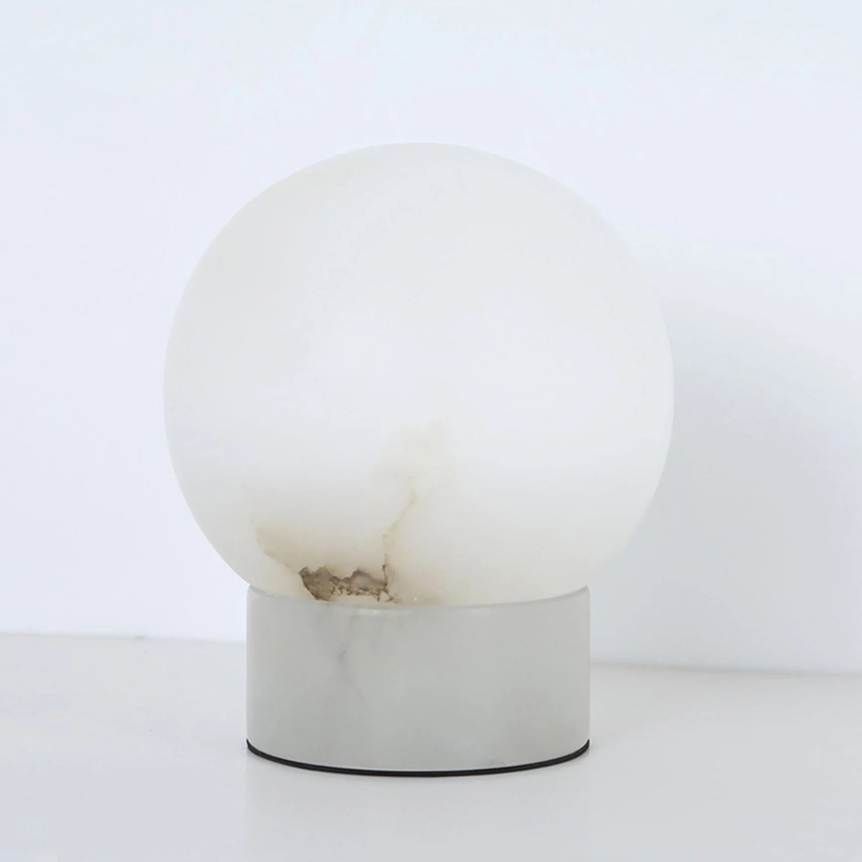 Lennar Visual_Alabaster Athena Ball Table Lamp