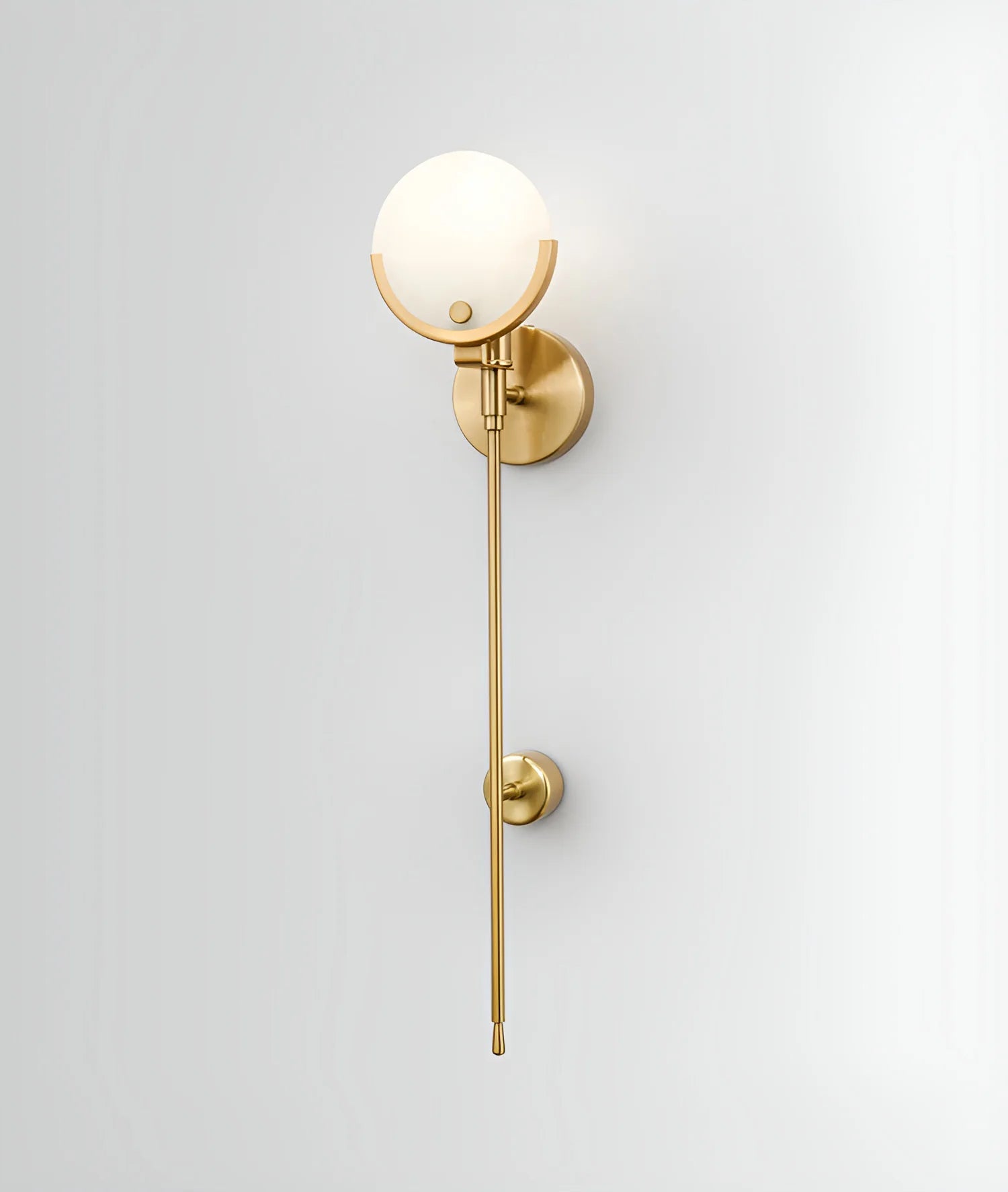 Lennar Visual_Alabaster Ava Brass Wall Lamp