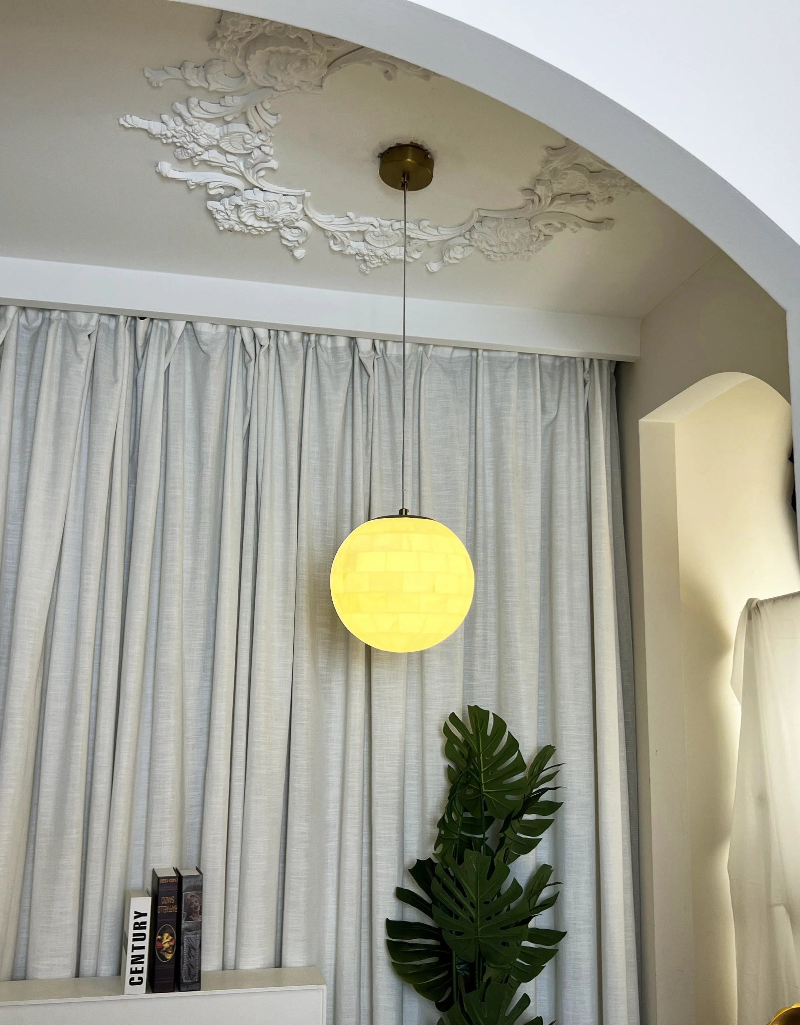 Lennar Visual_Alabaster Ball Pendant Light