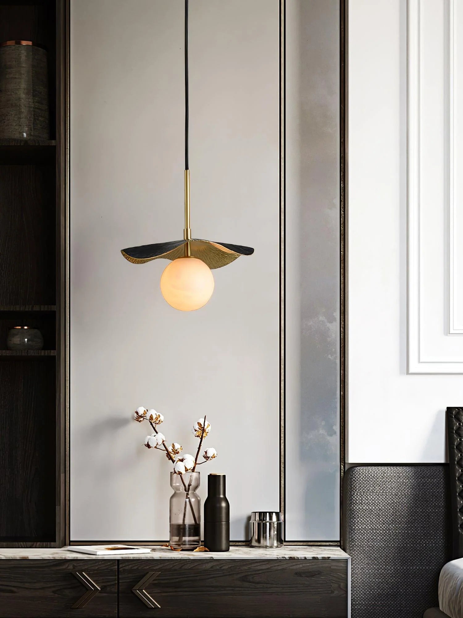 Lennar Visual_Alabaster Montera Brass Pendant Light