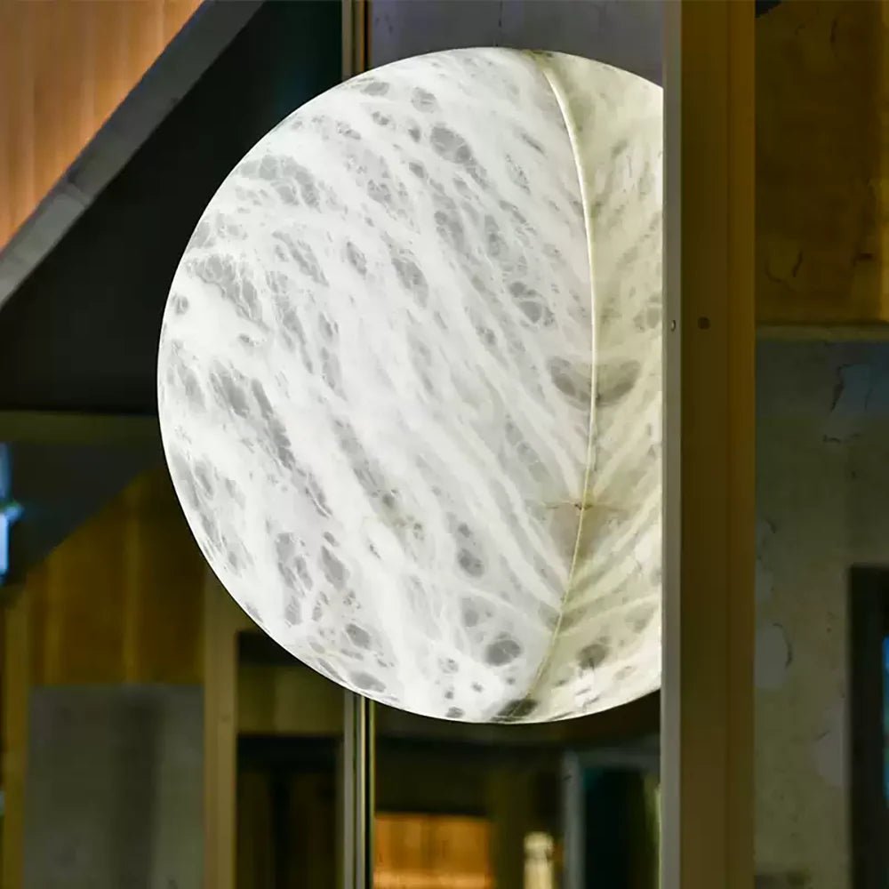 Lennar Visual_Alabaster Pebble White Wall Lamp