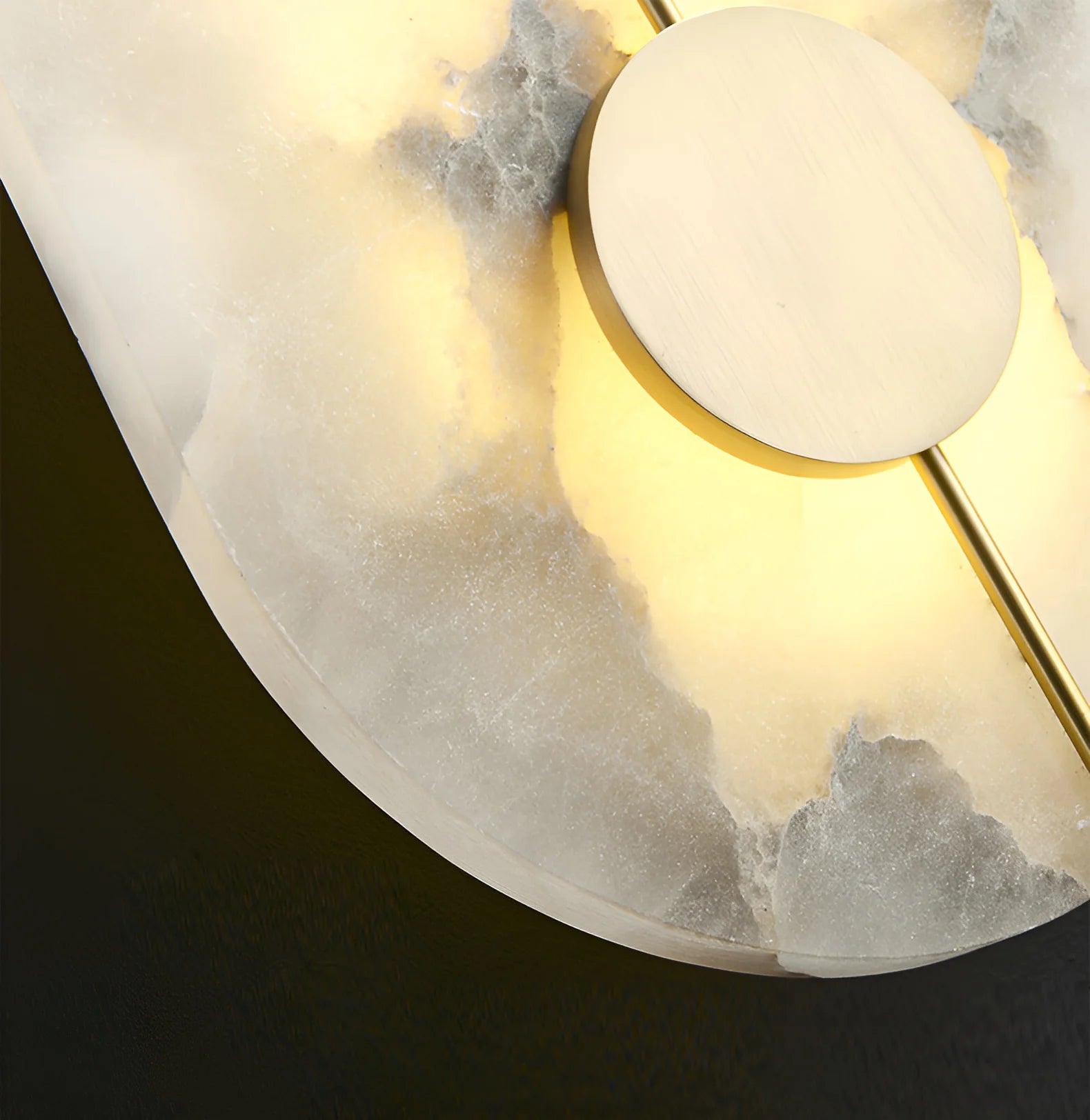 Lennar Visual_Artistic Brass Alabaster Wall Lamp