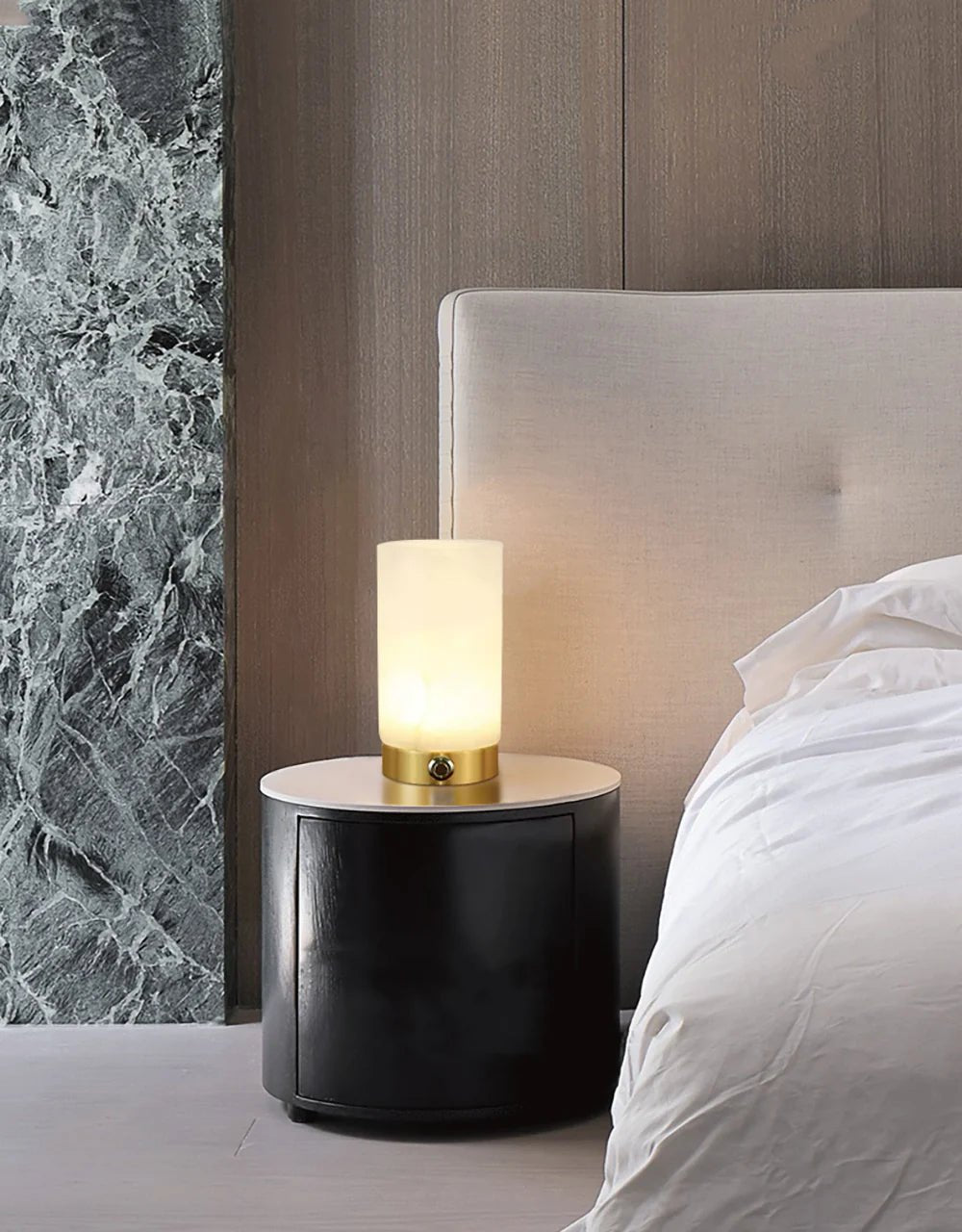 Lennar Visual_Cylindrical Totem Alabaster Table Lamp