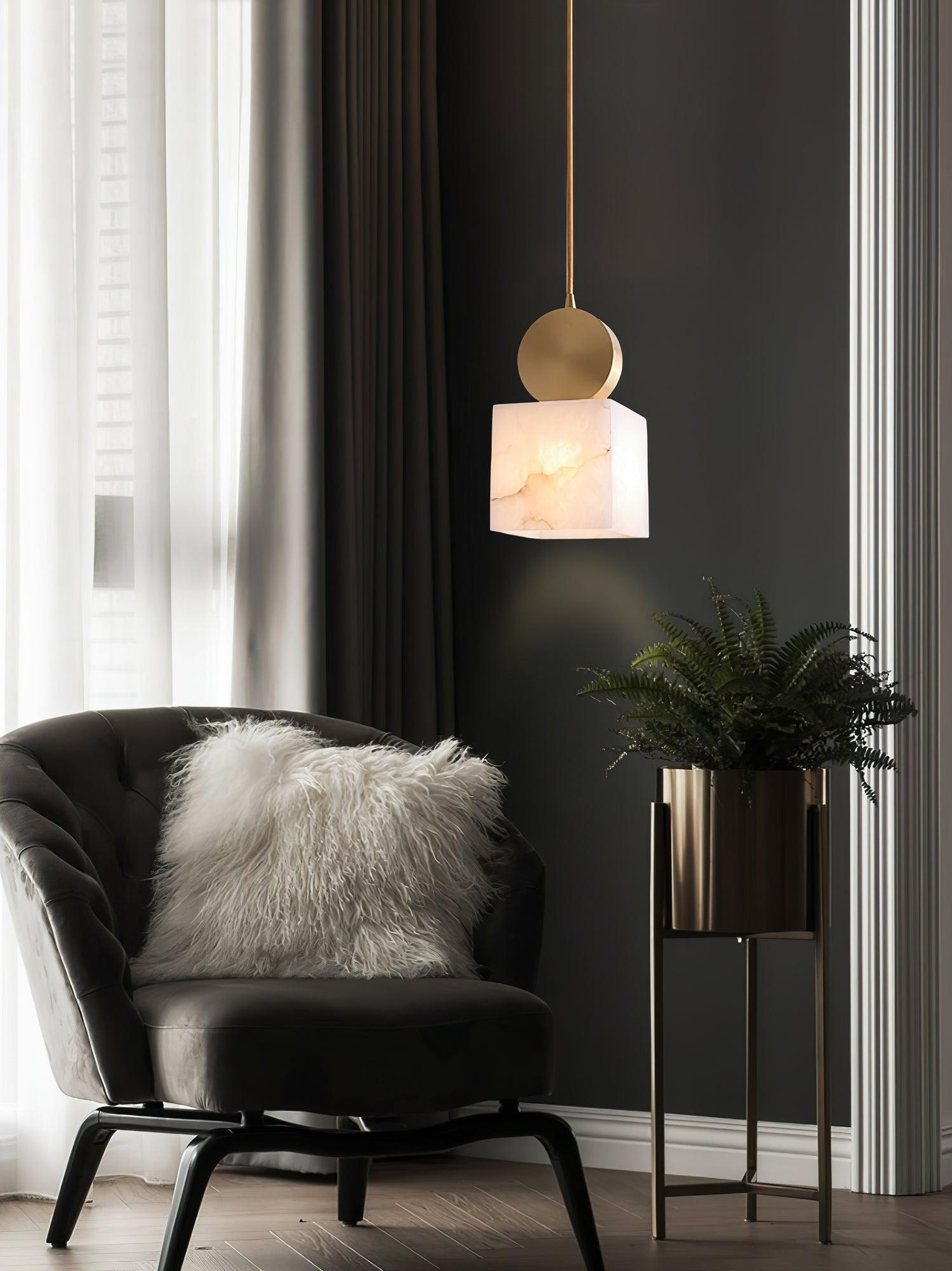 Lennar Visual_Etruscan Pendant Light