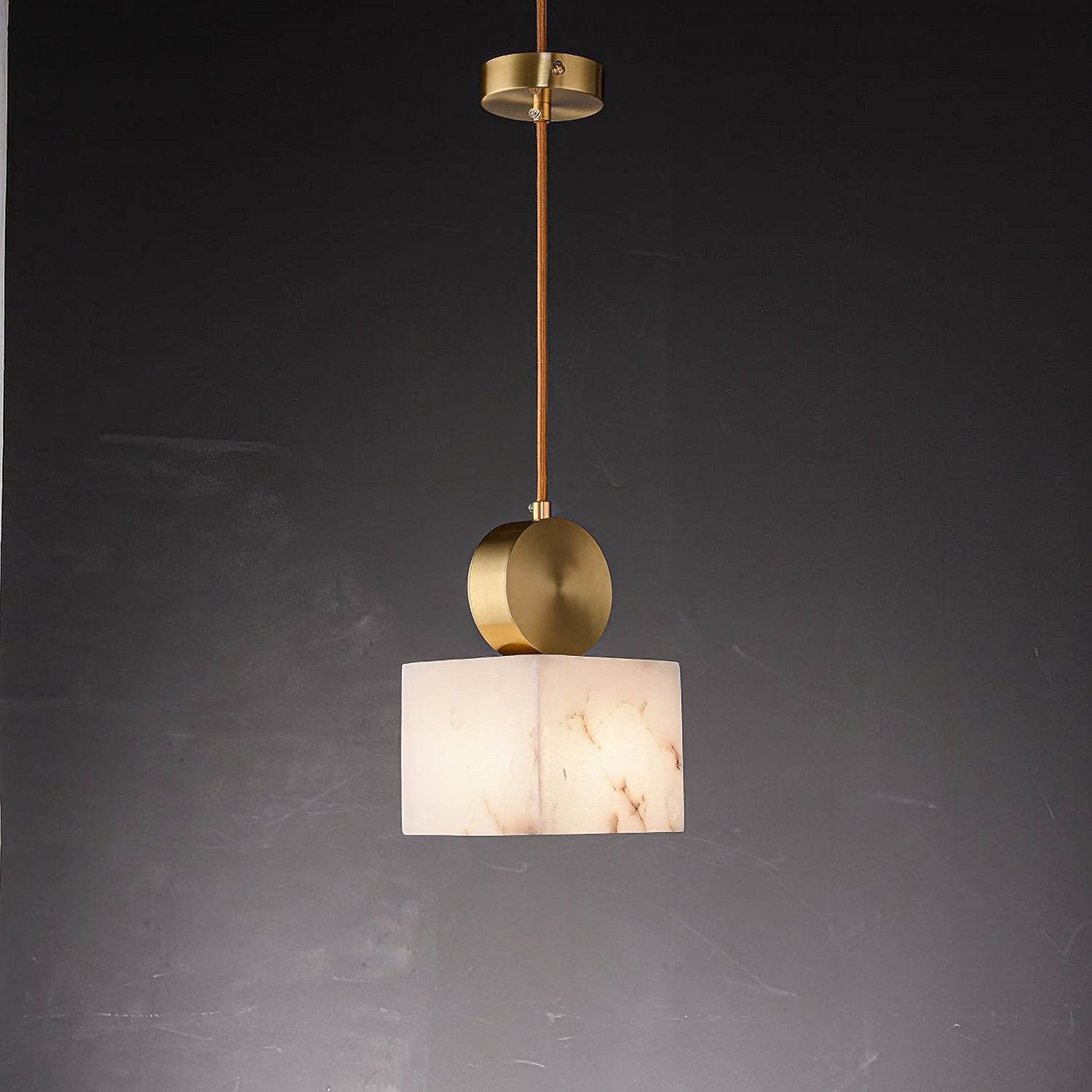 Lennar Visual_Etruscan Pendant Light