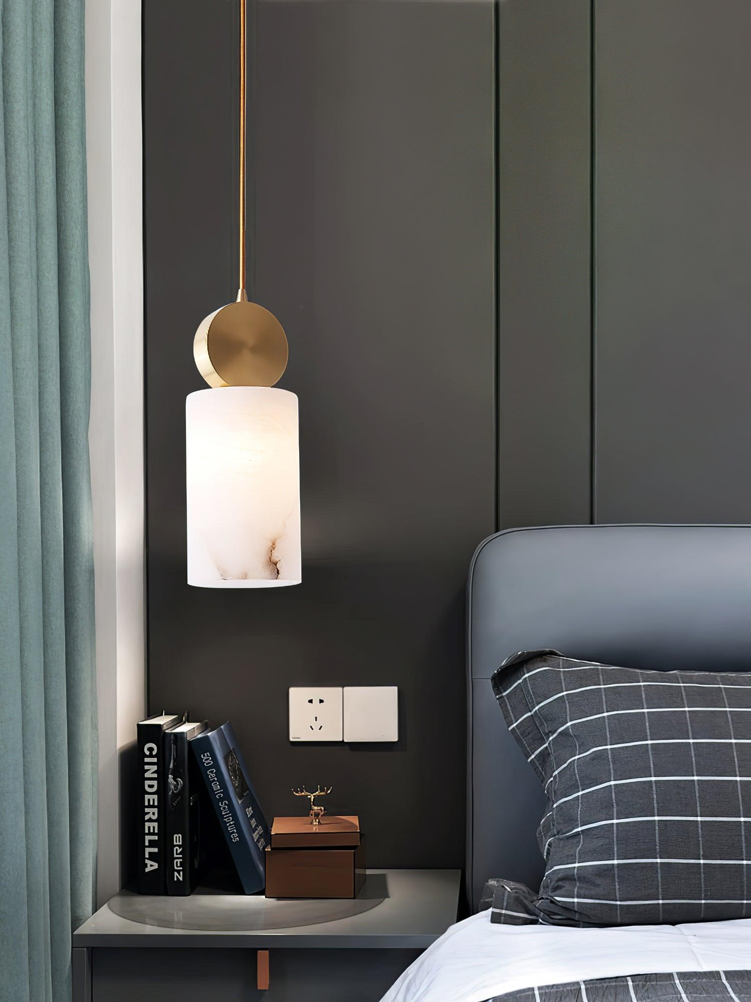 Lennar Visual_Etruscan Pendant Light