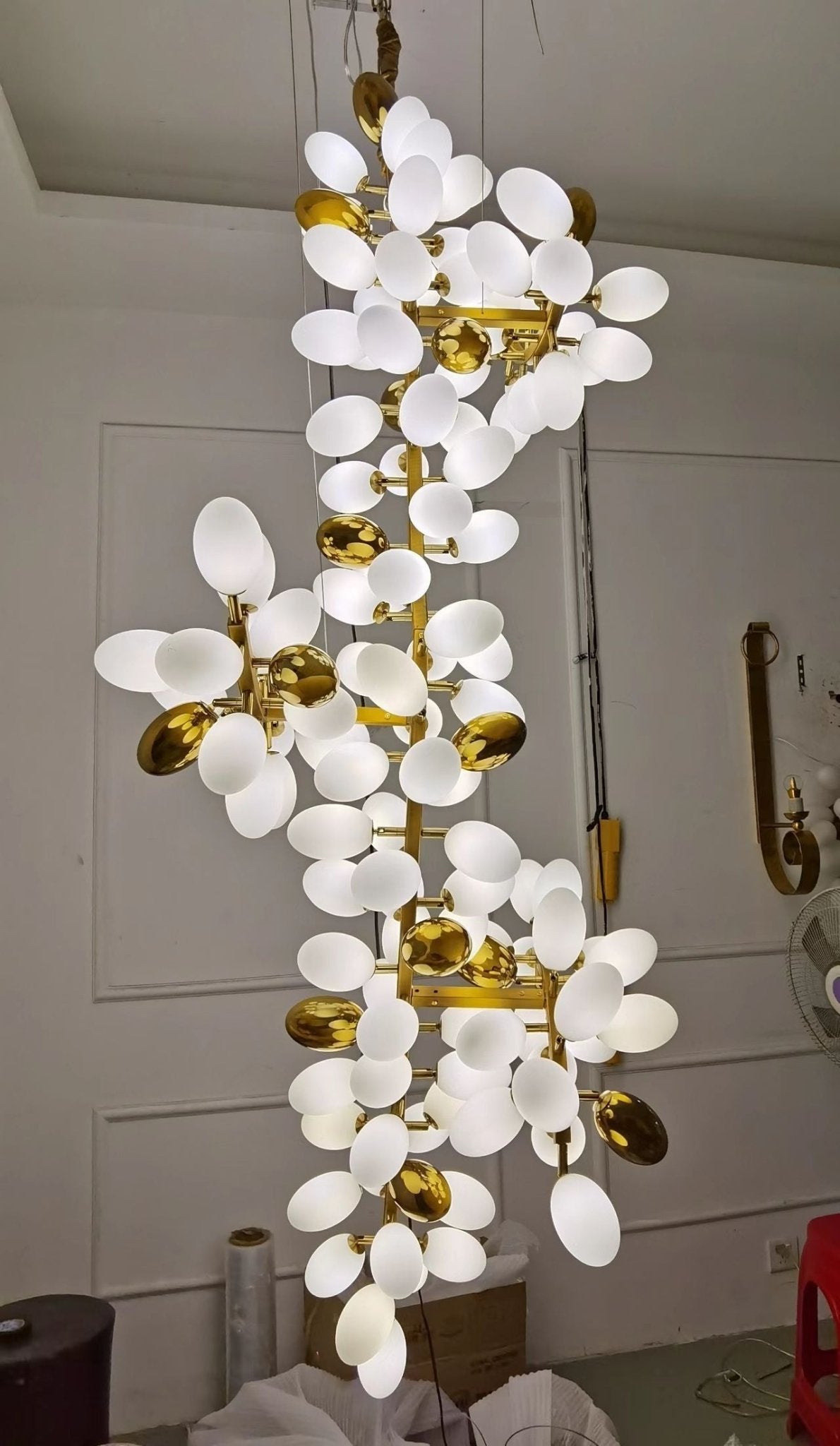 Lennar Visual_Florira Cascade Modern Chandelier Lighting for Staircase