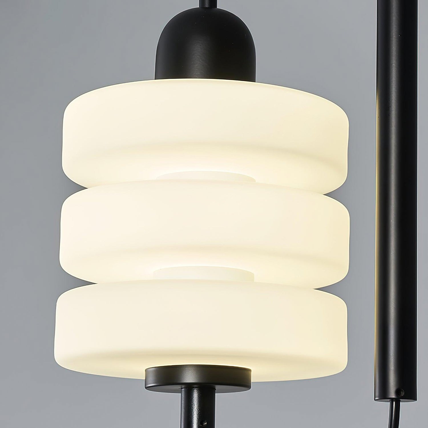 Lennar Visual_Japanese Minimalist Glass Pendant Light