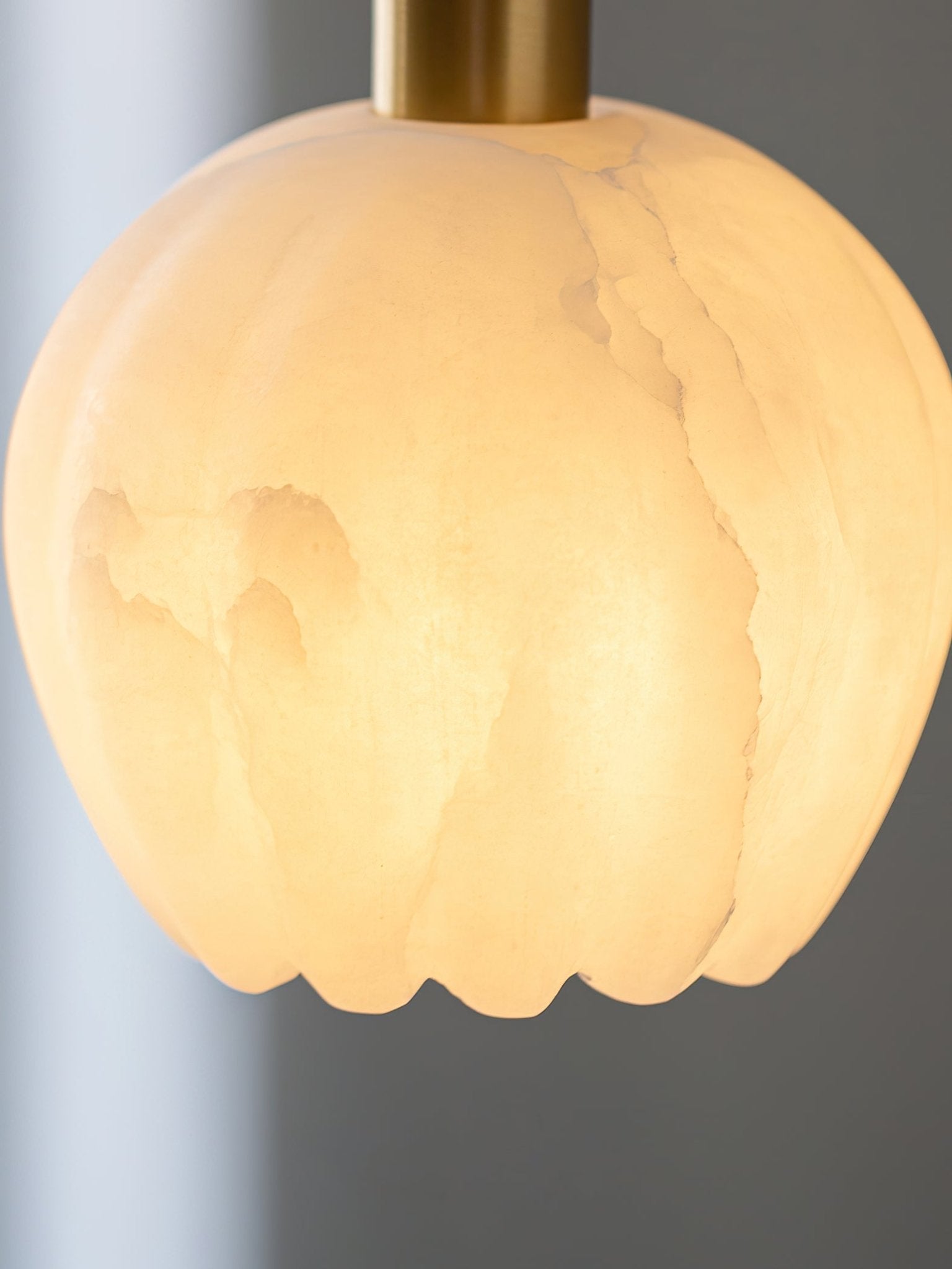 Lennar Visual_Lilin Alabaster Pendant Light