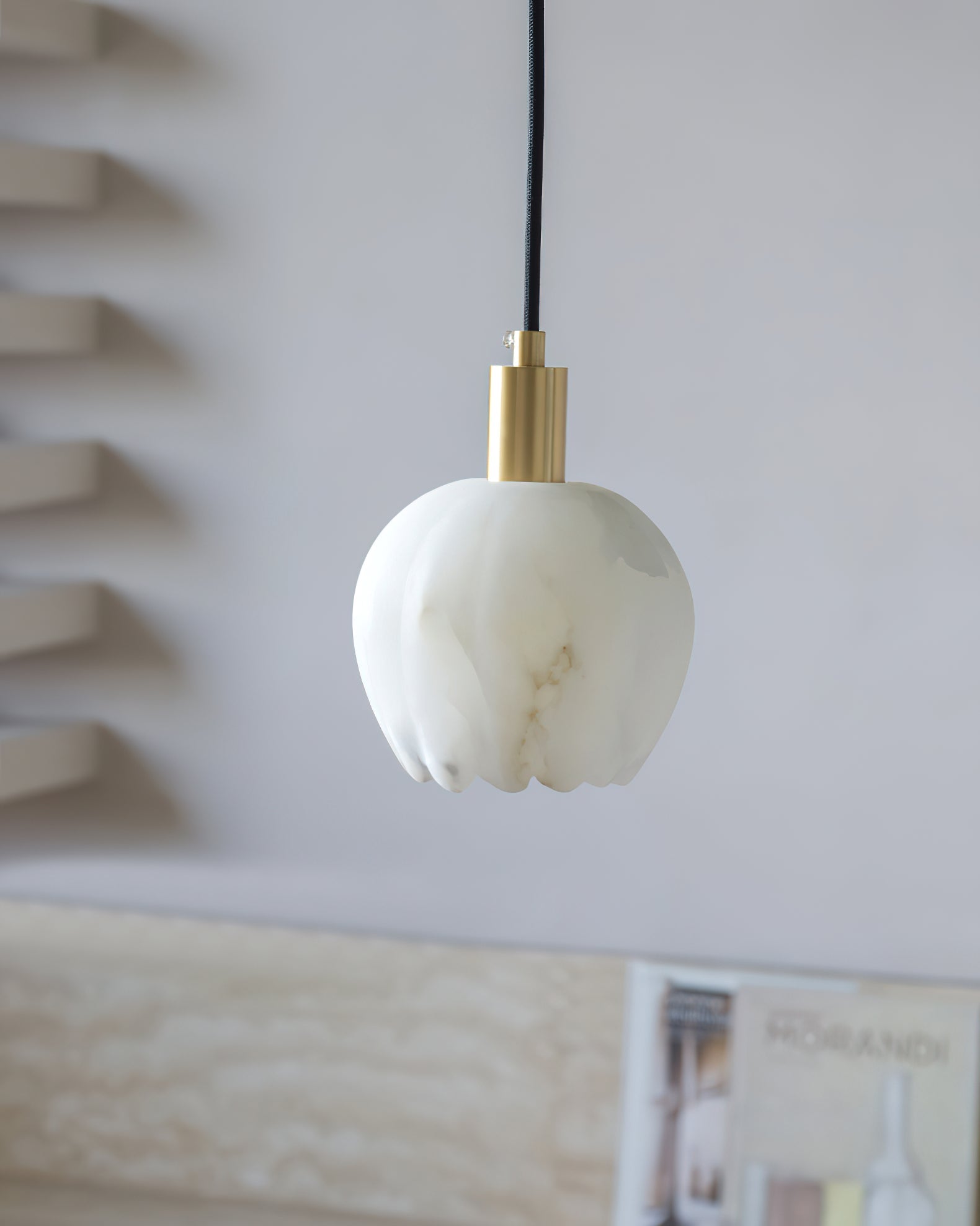 Lennar Visual_Lilin Alabaster Pendant Light