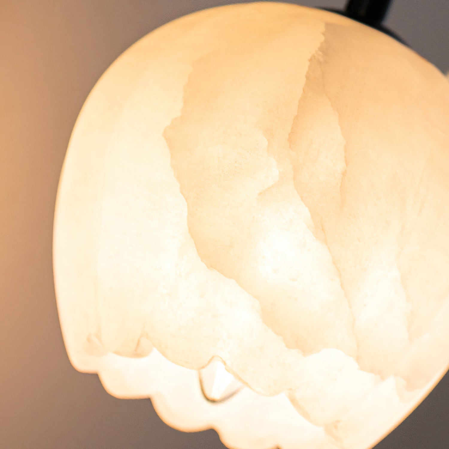 Lennar Visual_Lilin Alabaster Pendant Light