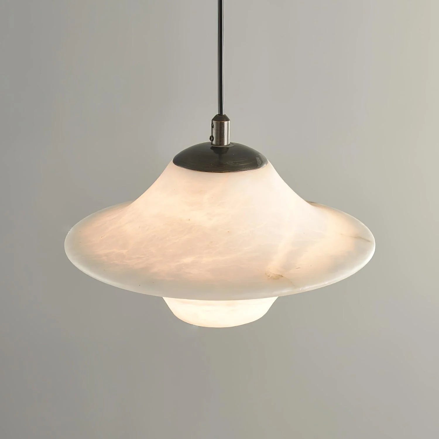 Pendant LightLuxury Alabaster Saucer Pendant LightDia 22cm x H 14cm / ∅ 8.7″ x H 5.5″WhiteLennar Visual