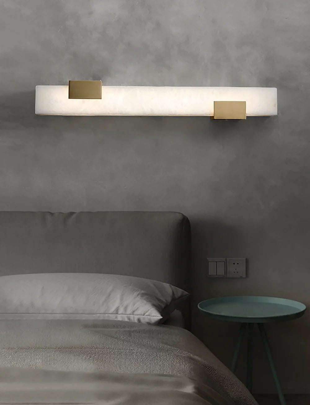 Wall LampLuxury Rectangular Alabaster Wall LampDia 8cm x H 50cm / ∅ 3.1″ x H 19.7″WhiteLennar Visual