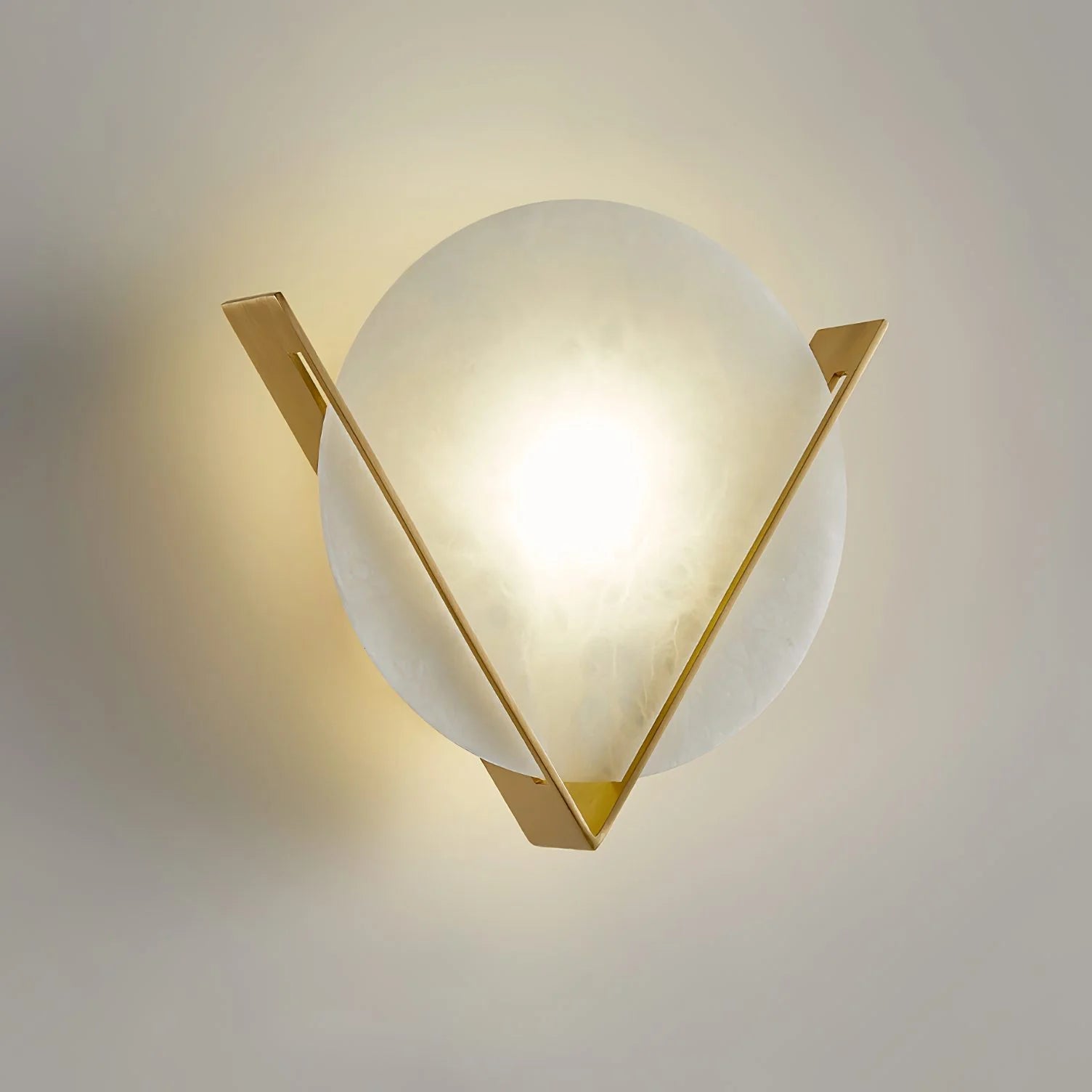 Wall LampMarble Round Victory V Wall LampDia 23cm x H 22cm / ∅ 9.1″ x H 8.7″ *2WhiteLennar Visual