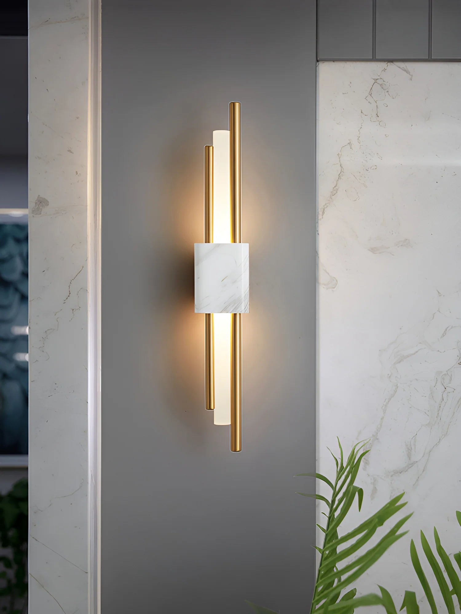 Wall LightMarble Tanto Wall LightDia 10cm x H 50cm / ∅ 3.9″ x H 19.7″Green & GoldLennar Visual