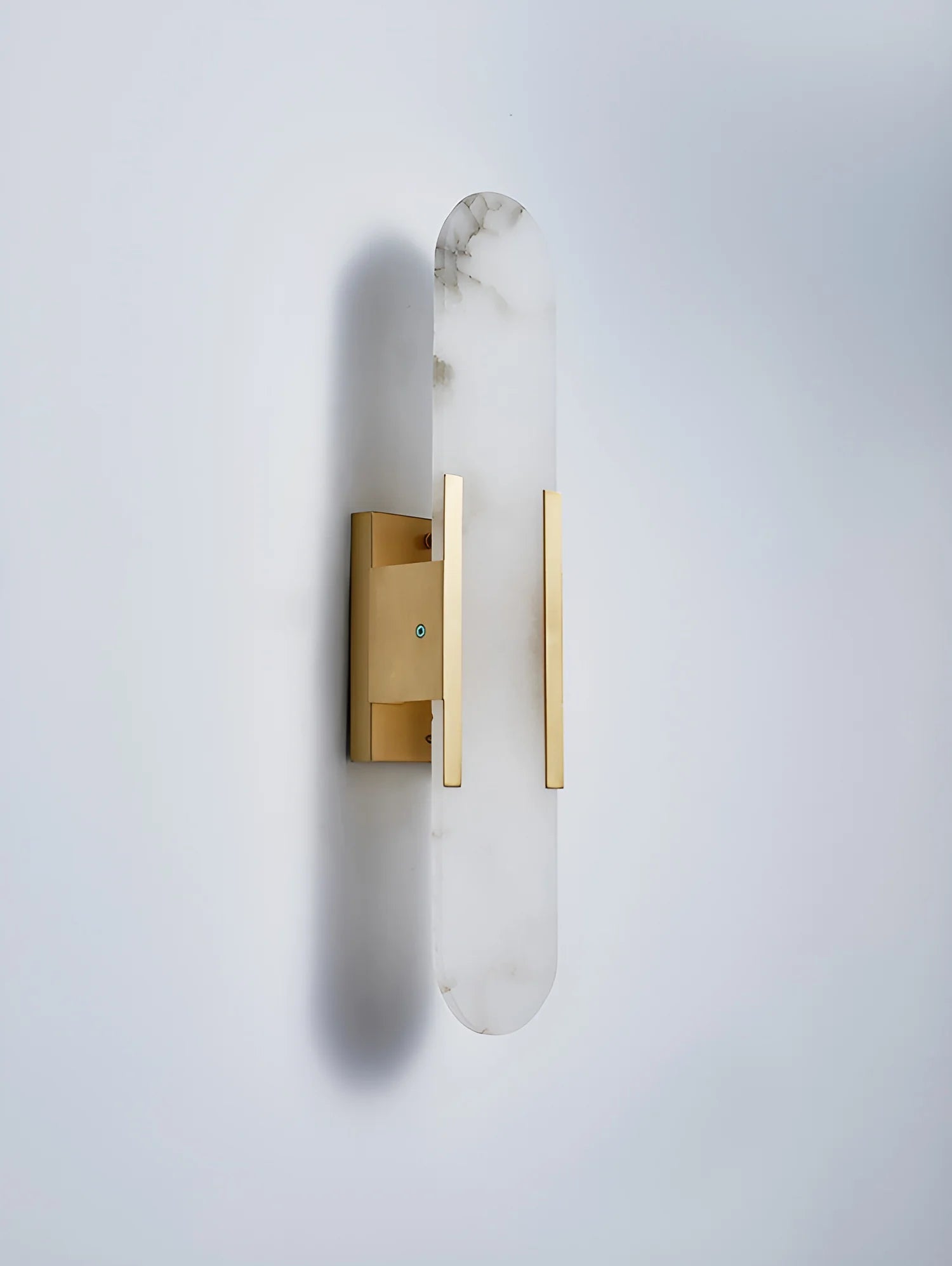 Wall LampModern Melange Elongated Alabaster Wall LampDia 10cm x H 50cm / ∅ 3.9″ x H 19.7″Gold & WhiteLennar Visual