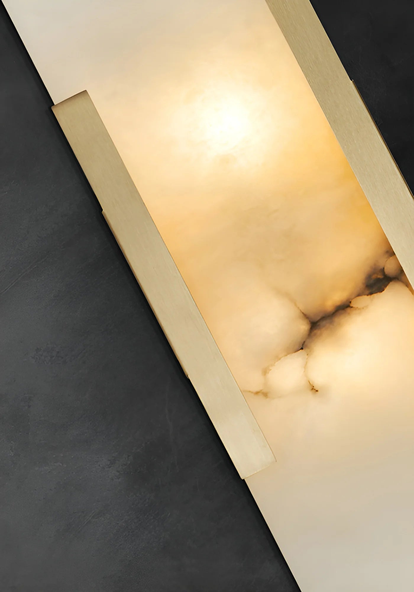 Wall LampModern Melange Elongated Alabaster Wall LampDia 10cm x H 50cm / ∅ 3.9″ x H 19.7″Gold & WhiteLennar Visual