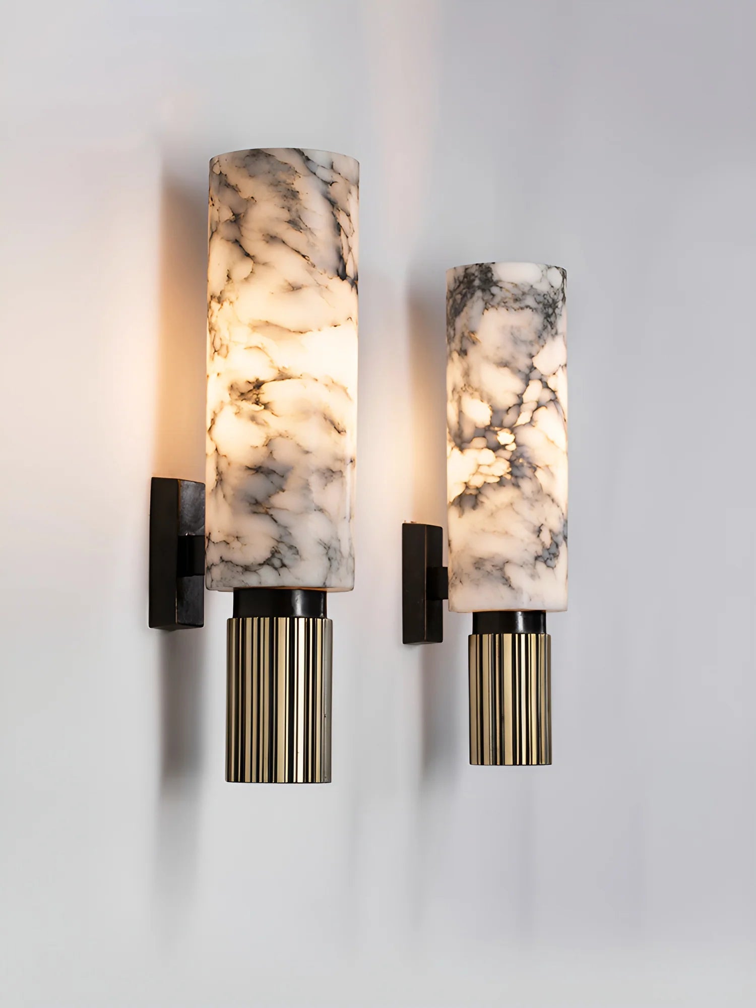 Wall LampModern Riviera Alabaster Wall LampDia 13cm x H 34cm / ∅ 5.1″ x H 13.4″ *2Brass & WhiteLennar Visual