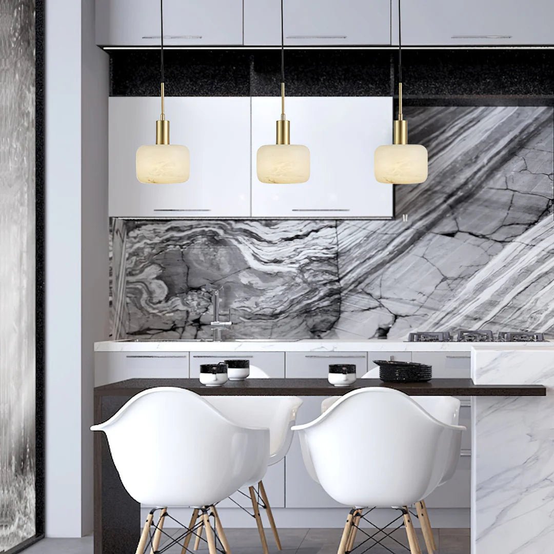 Pendant LightNatural Alabaster Small Pendant LightDia 17cm x H 30cm / Φ 6.7″ x H 11.8″Gold + WhiteLennar Visual