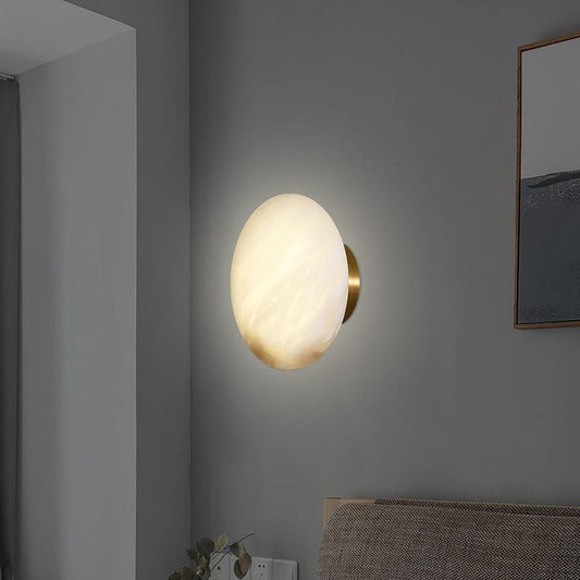 Wall LampSpanish marble wall lampDia 20cm x W 8.5cm / ∅ 7.9″ x W 3.3″Brass & WhiteLennar Visual