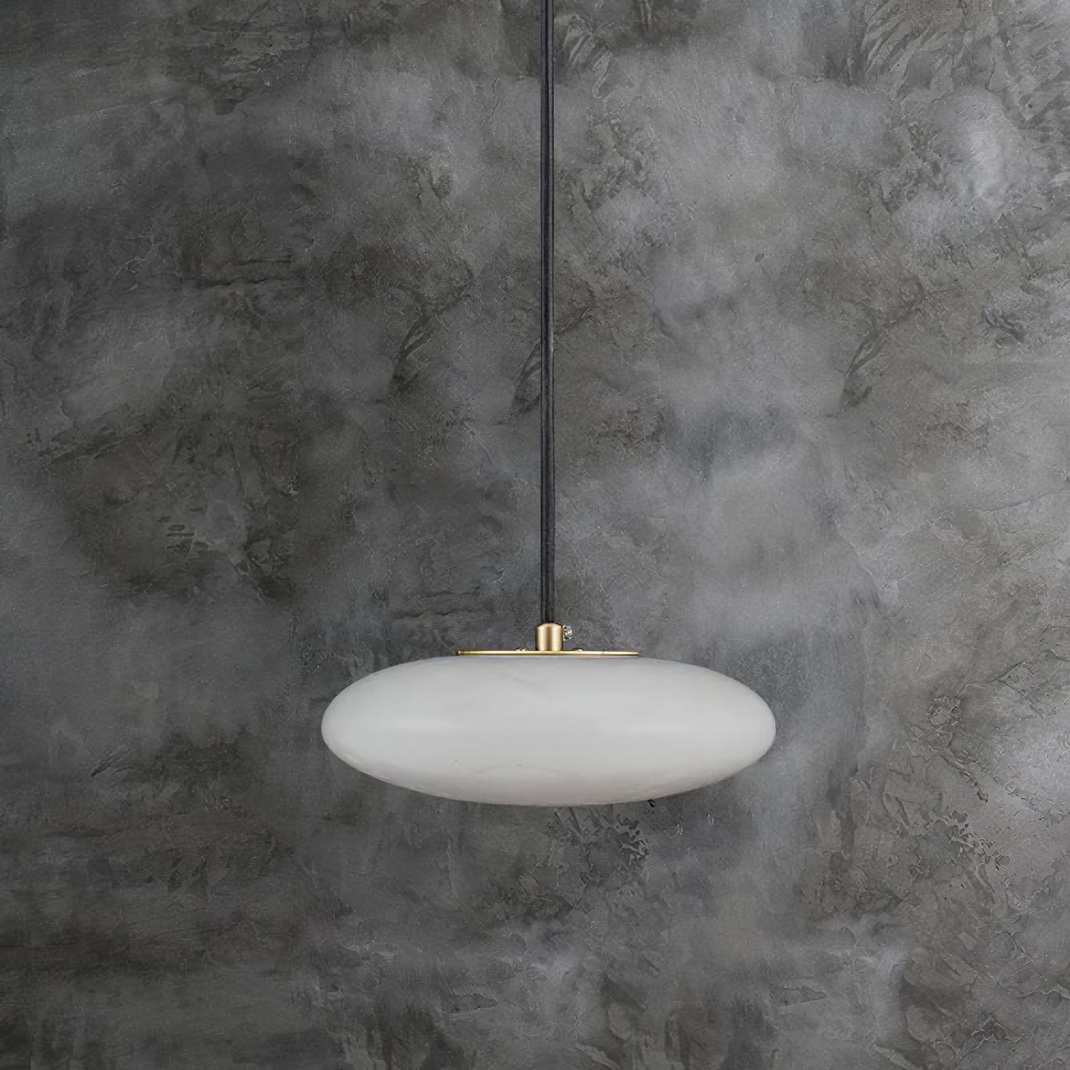 Pendant LampTONGOTDI Round Marble Pendant LampDia 20cm x W 8.5cm / ∅ 7.9″ x W 3.3″Brass & WhiteLennar Visual