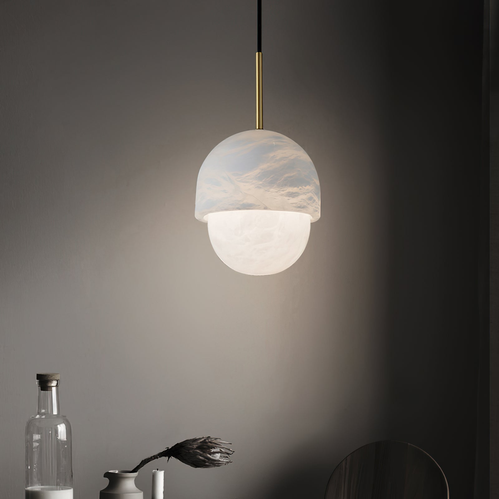 Pendant LampYoko Alabaster Pendant LightDia 15cm x H 20cm / ∅ 5.9″ x H 7.9″WhiteLennar Visual